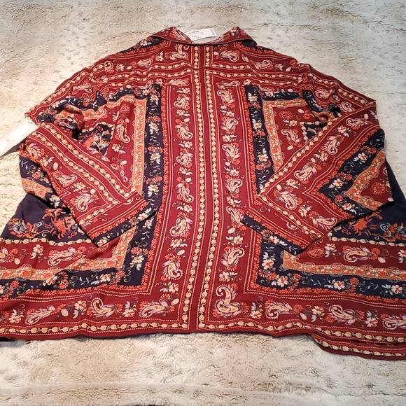 Dressbarn Red Paisley Print Geometric Convertible Blouse Plus Size 2XL NWT - Picture 7 of 7